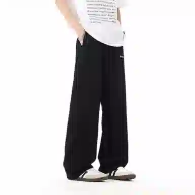Lee Cooper