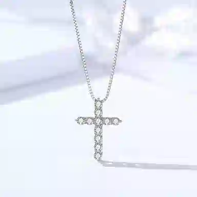 925