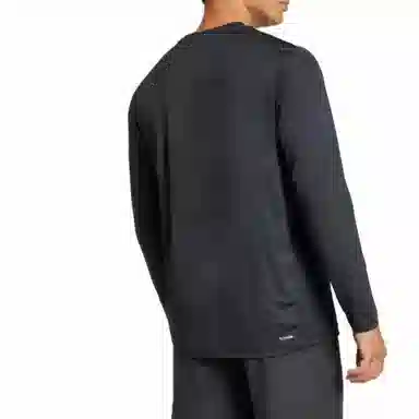 adidas ESSENTIALS Train T