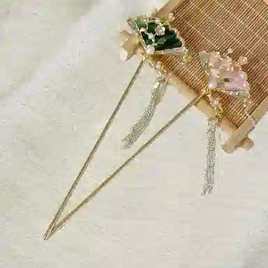 【罗扇轻摇】 指尖瑰宝 新中式国风扇子花朵精致流苏轻奢小众高级感日常通勤百搭汉服穿搭 合金 发簪 女款