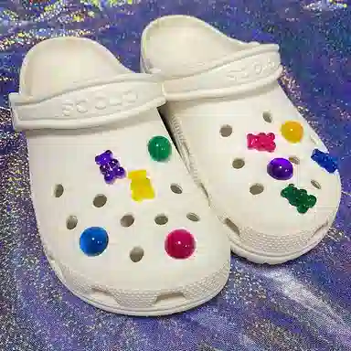 US8ACC Colorful Cartoon Translucent Fluorescent Cute Bear Soft Candy Shoe Charm