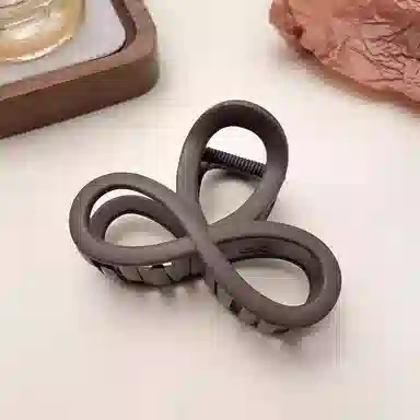 蒙妮 简约高级感八字镂空 亚克力 发夹 男女同款情侣款