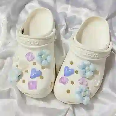 US8ACC Dream Flower Charm