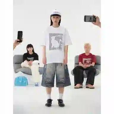 NELY hiphopinsT