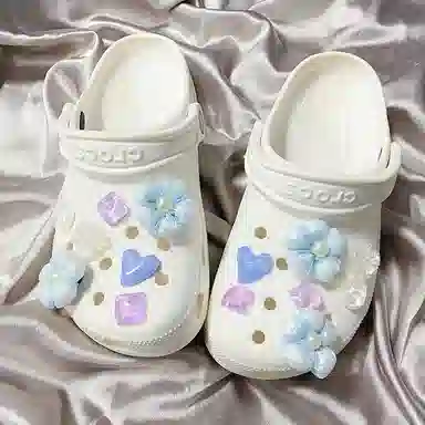 US8ACC Dream Flower Charm