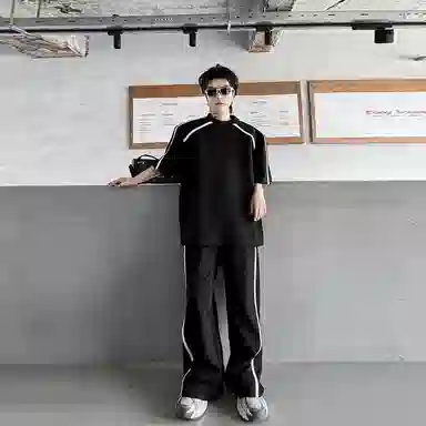 MEIPIN TANG T