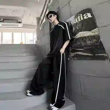 MEIPIN TANG T