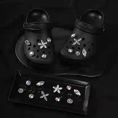 ZUOWEISHIJIA DIY crocs