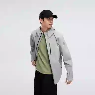 波司登  冲锋衣系列 户外防风防水透气纯色胸贴袋徒步骑行登山连帽单壳  秋季冲锋衣 男款