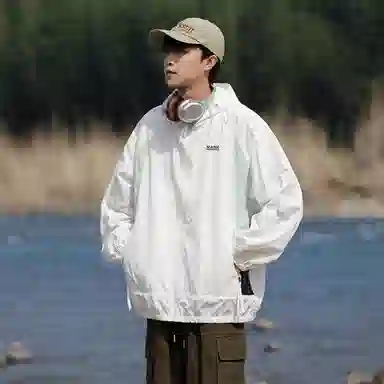 FAIRWHALE UPF50+logo