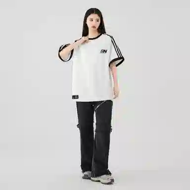 SPONGEBOB SQUAREPANTS logoT