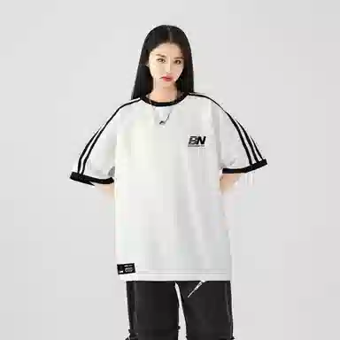 SPONGEBOB SQUAREPANTS logoT