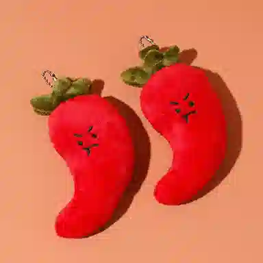 零界 创意可爱治愈水果蔬菜红辣椒 手机绳包包挂饰行李箱卡通玩偶#好运 毛绒 挂件 男女同款情侣款