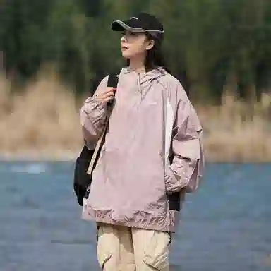 FAIRWHALE UPF50+logo