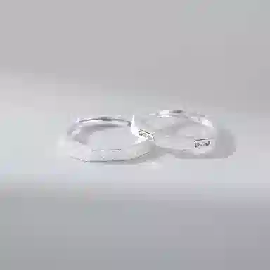 UX S999