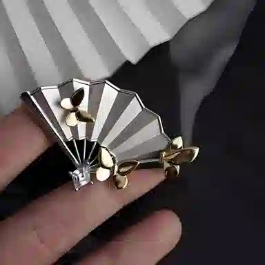 指尖瑰宝 复古蝴蝶折扇轻奢高级感气质极具美学 合金 胸针 男女同款情侣款