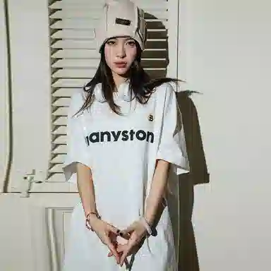 MANYSTON T