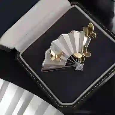 指尖瑰宝 复古蝴蝶折扇轻奢高级感气质极具美学 合金 胸针 男女同款情侣款