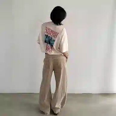 MAD WITCH T