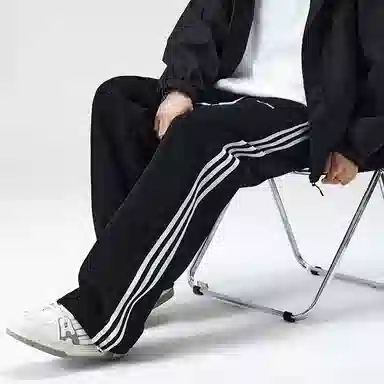 2025