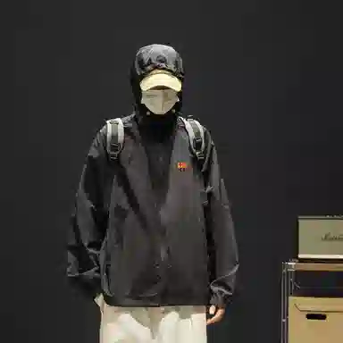 巴塞罗那足球俱乐部 户外冰皮轻薄外套皮肤衣宽松连帽 超轻透气防紫外线防晒服 男女同款