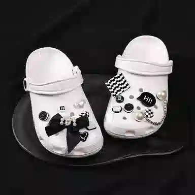 ZUOWEISHIJIA diy crocs