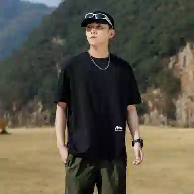 稻草人 美式高街简约基础款纯色户外跑步运动透气休闲宽松舒适百搭短袖短裤健身套装 男女同款