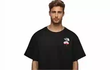 THE NORTH FACE Extraordinary T