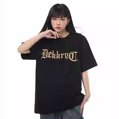 MAURRGOOU T