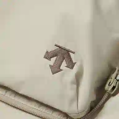 DESCENTE ALLTERRAIN 81