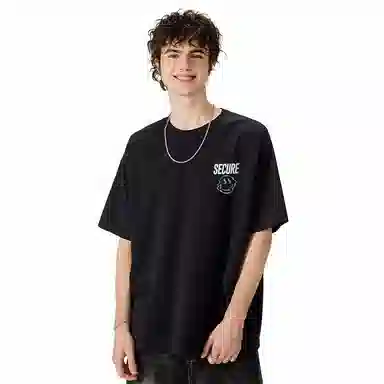 MAURRGOOU T