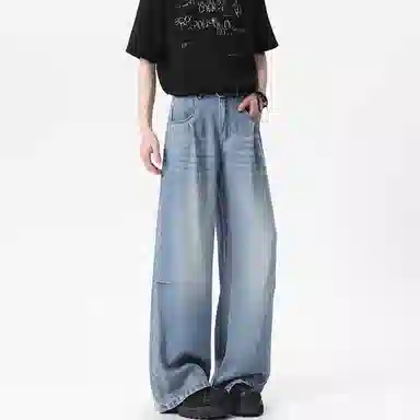 URBAN AUTHENTIC