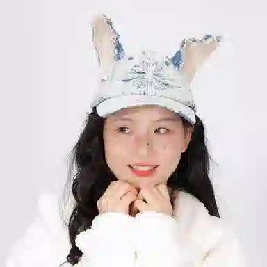 SLEEPYWALK Doberman Ear Washed Denim Cap