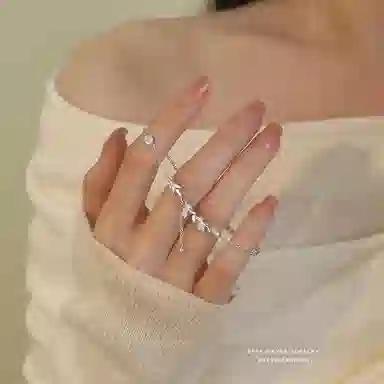s999