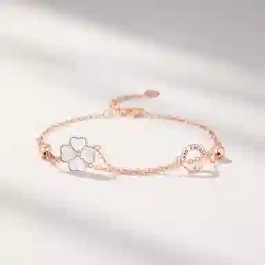 925