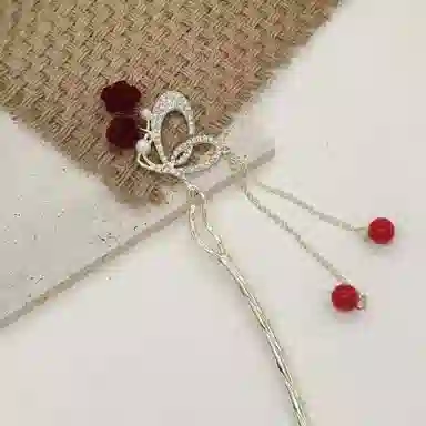 指尖瑰宝 玫瑰蝴蝶流苏步摇发饰 简约高级 将玫瑰藏于脑后 期盼与你奔赴 合金 发簪 女款