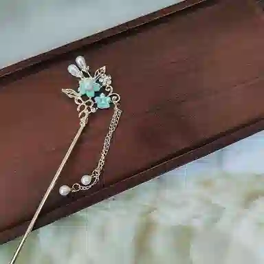 【朝朝暮暮】 指尖瑰宝 蓝色花朵流苏步摇中式高级典雅日常通勤通用花开有期美好将至 合金 发簪 女款