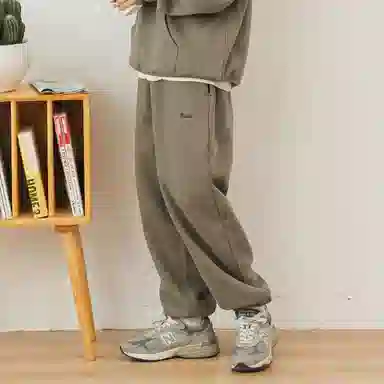 714STREET AW22