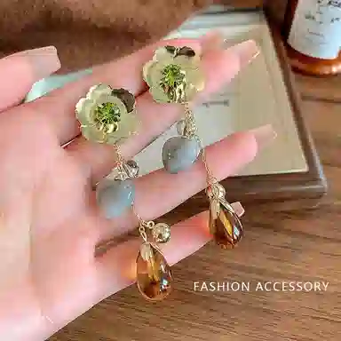 彤彤兔 美拉德夸张花朵女小众复古宫廷风耳钉高级感气质长款流苏耳饰 树脂 耳环 女款