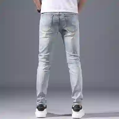 吉肯蒂 浅色破洞修身小脚牛仔裤 男款