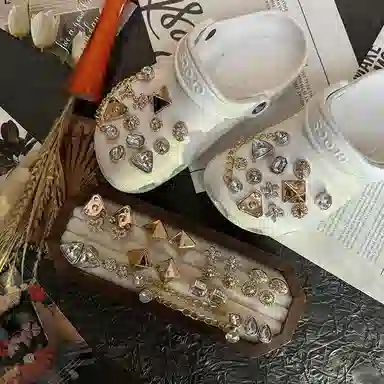 crocs DIY