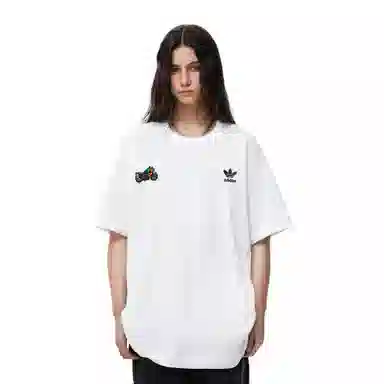adidas originals Fantasy logoT