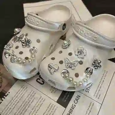 crocs DIY