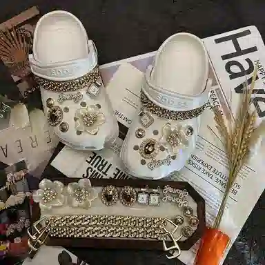 crocs DIY