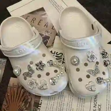 crocs DIY