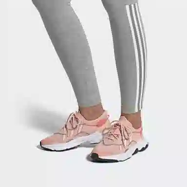 adidas Ozweego