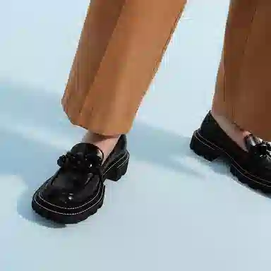 CHARLES&KEITH Chain Platform Loafers Black