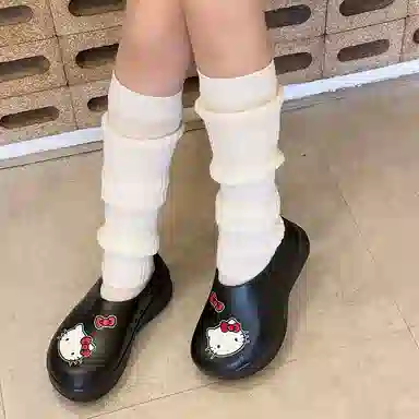 Hello Kitty x Sanrio eva