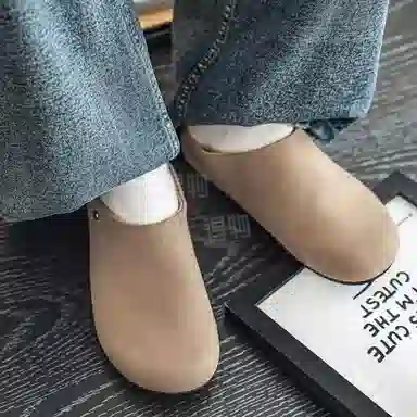 南极人 勃肯复古轻奢高级感软底舒适通勤 橡胶底 静音防磨包头拖鞋 男款