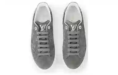 LOUIS VUITTON Time Out